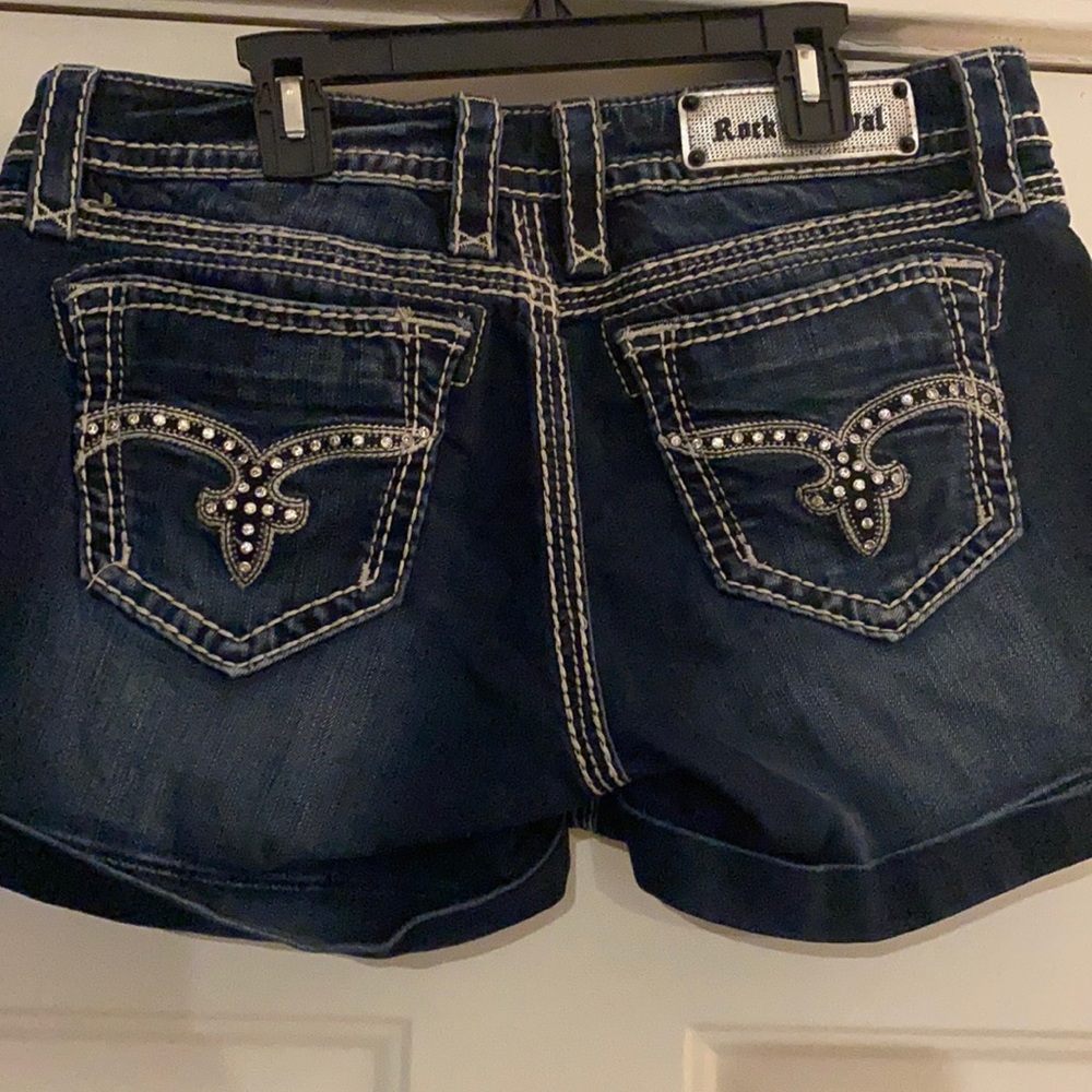 Shorts - rock Revival